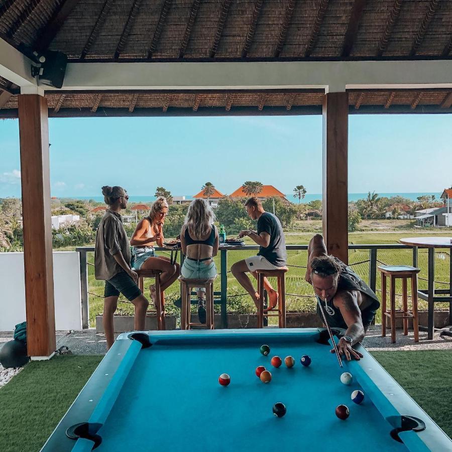 Hostel Swell Hotel, Pool Bar & Restaurant Tanah Lot (Bali)