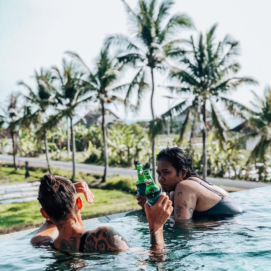 Swell Hotel, Pool Bar & Restaurant Tanah Lot
