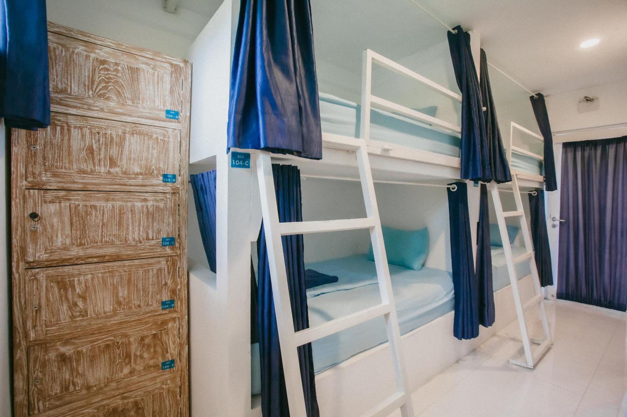 Swell Hotel, Pool Bar & Restaurant Hostel *