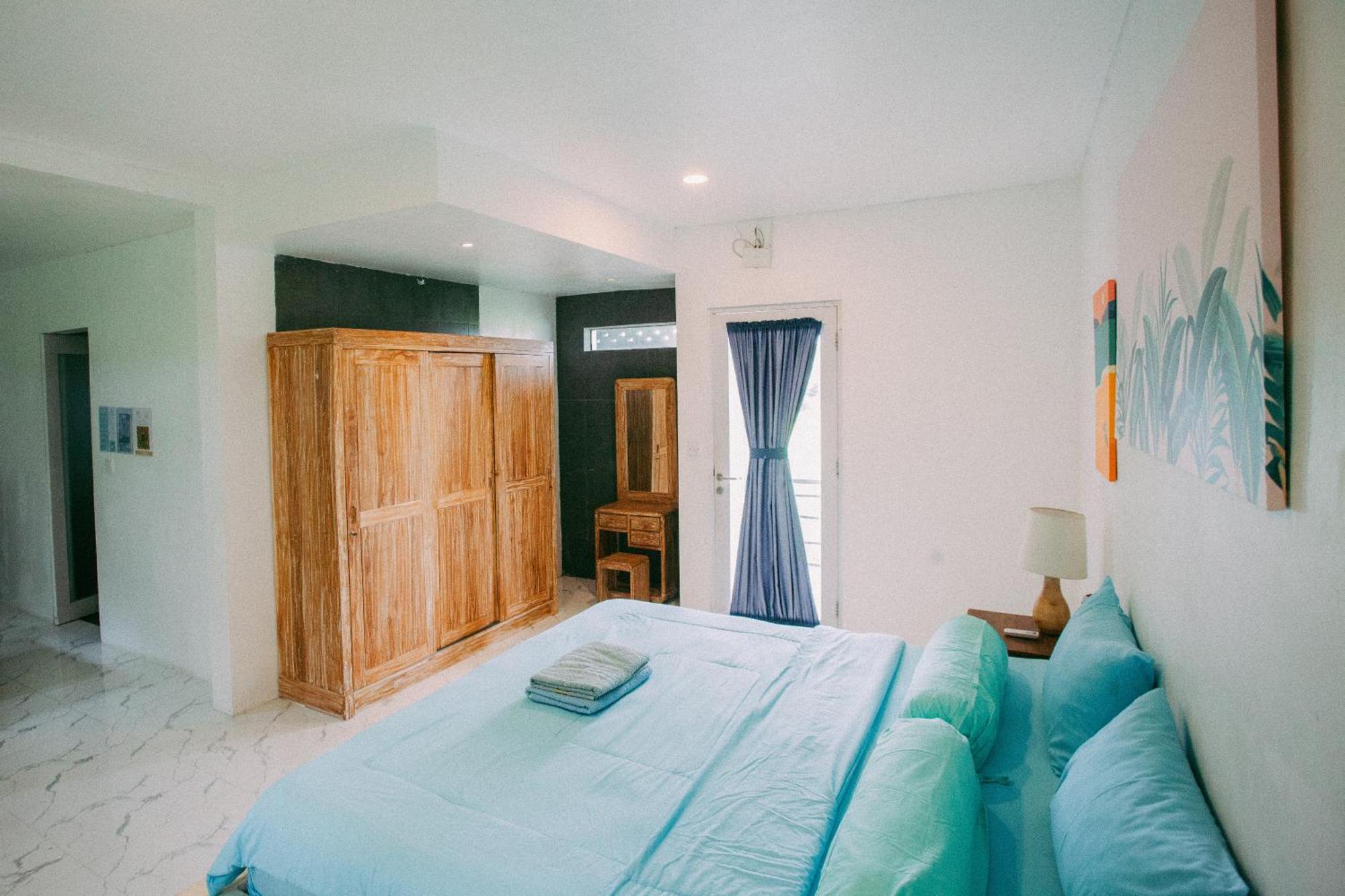 Swell Hotel, Pool Bar & Restaurant Hostel *