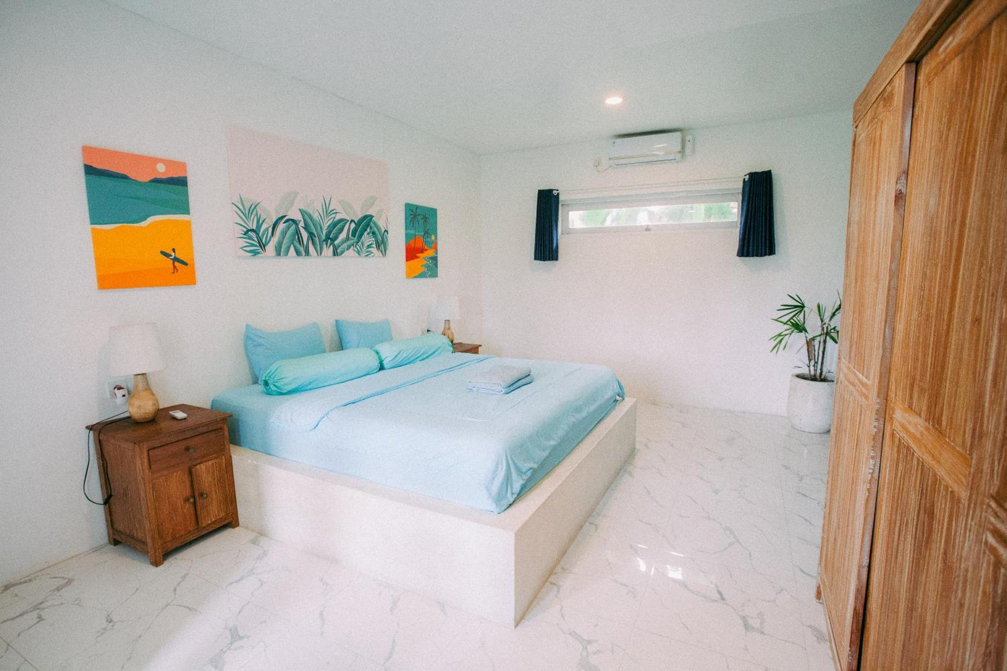 Swell Hotel, Pool Bar & Restaurant Hostel *