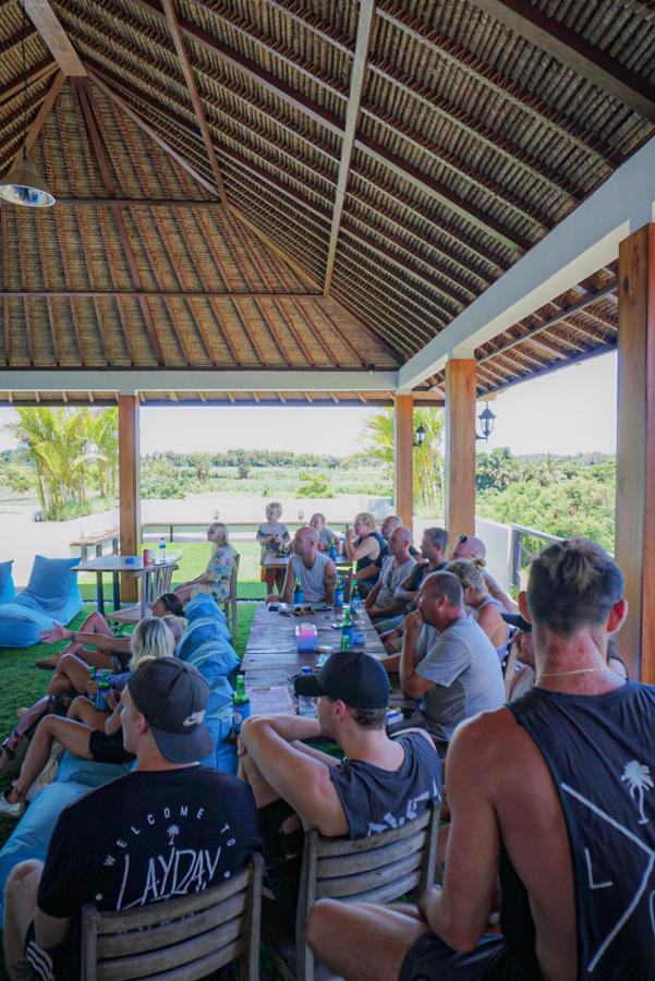Hostel Swell Hotel, Pool Bar & Restaurant